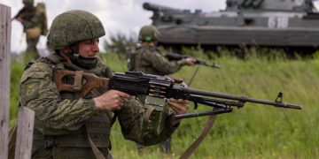 Российская-бронетехника-продвинулась-на-1-км-на-Авдеевском-направлении