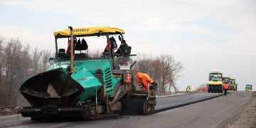 В новых регионах России начали досрочно ремонт автодорог В-новых-регионах-России-начали-досрочно-ремонт-автодорог