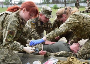 В-Харьков-сотнями-везут-раненых-солдат-ВСУ-с-Авдеевки