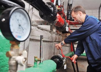 Ямальские-специалисты-подготовили-Волноваху-к-отопительному-сезону