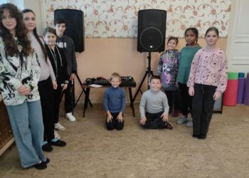 Концертным-залам-Старобешево-передали-новое-звуковое-оборудование