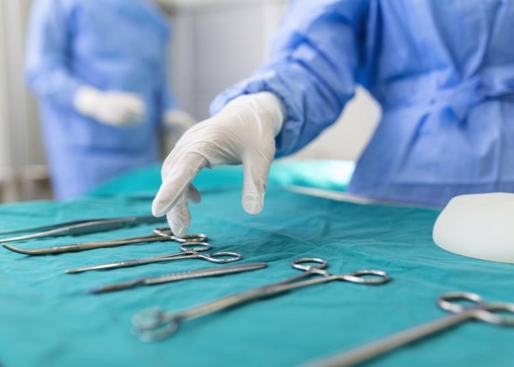 Мальчика из Горловки смогли спасти только столичные врачи Мальчика-из-Горловки-смогли-спасти-только-столичные-врачи