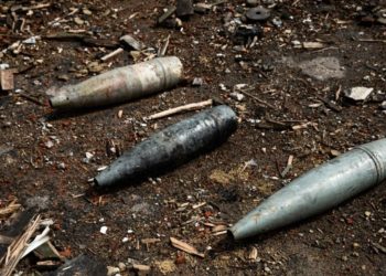 Греческие-снаряды-будут-бомбить-Донбасс