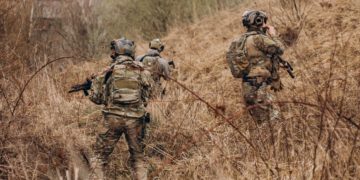 С Авдеевки в плен сдались 150 украинских солдат С-Авдеевки-в-плен-сдались-150-украинских-солдат