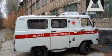 Двое детей получили ранения при обстреле Горловки с позиций ВСУ скорая помощь 2