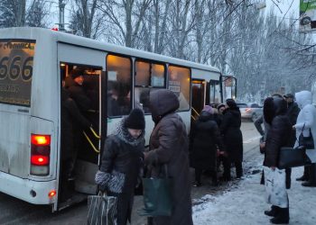 Донецк остаётся практически без городского транспорта