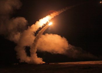 Над Крымом сбит Су-24 ВСУ, запустивший по острову Storm Shadow Над Крымом сбит Су-24 ВСУ, запустивший по острову Storm Shadow