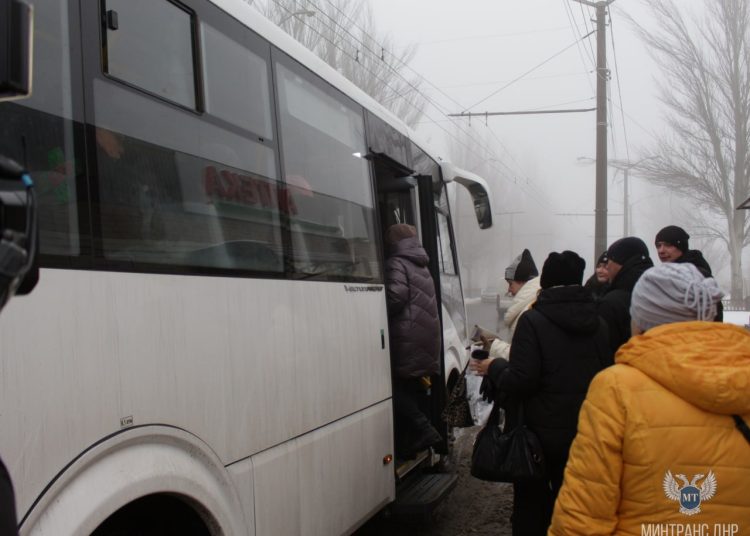 Новые автобусы вышли на дороги Харцызска Новые автобусы вышли на дороги Харцызска