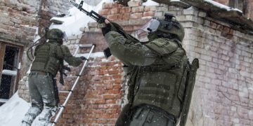 Штурмовая пара ВС РФ заняла за день два вражеских опорника за Марьинкой Штурмовая пара ВС РФ заняла за день два вражеских опорника за Марьинкой