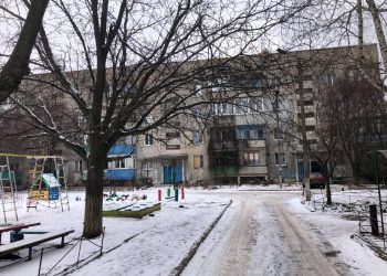 Якуты займутся остеклением домов в Еленовке