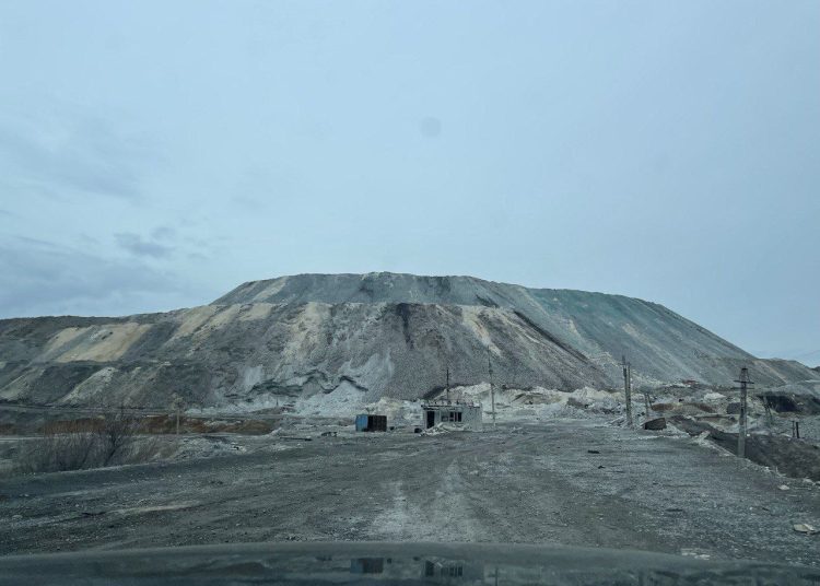 В ДНР шлаковые терриконы переработают в дома В ДНР шлаковые терриконы переработают в дома