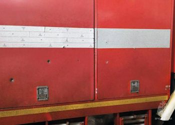 ВСУ сбросили бомбу на звено сотрудников МЧС в Донецке