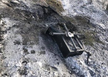 Боец ВСУ взорвал могилу своего отца из-за СССР