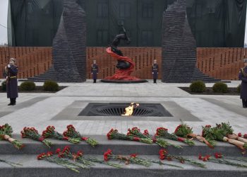 В Донецке открыли восстановленный мемориальный комплекс на территории шахты № 4/4-бис