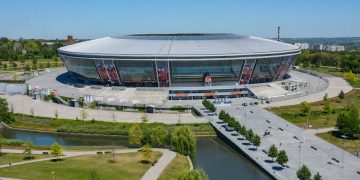 «Донбасс-Арену» реконструируют и запустят «Донбасс-Арену» реконструируют и запустят