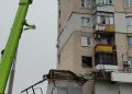 ВСУ ударили по жилому дому в Лисичанске, под завалами находятся люди