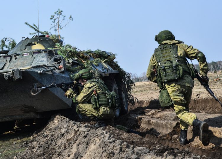 ВС РФ приближаются к центру Красногоровки ВС РФ приближаются к центру Красногоровки