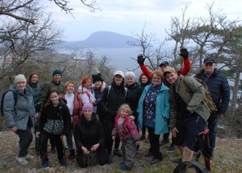 Увести ребёнка от экрана Увести ребёнка от экрана