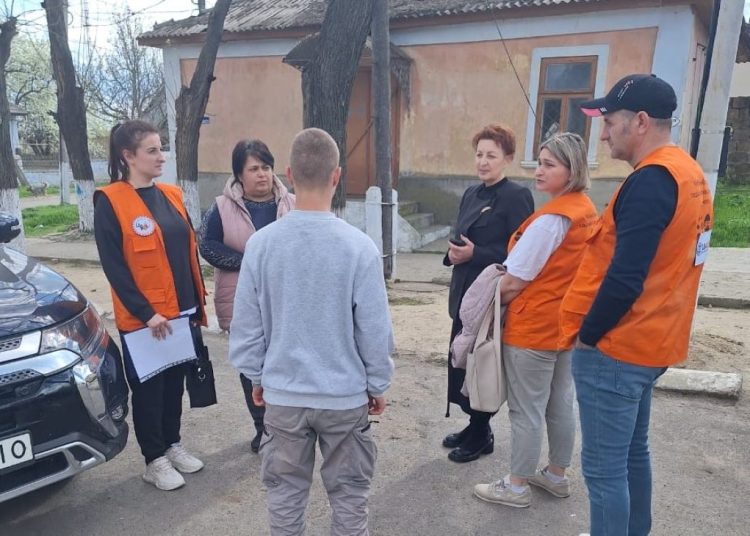 ТЦК мобилизовали 14-летного мальчика по пути к девушке