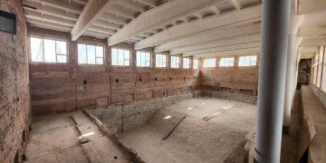 Донецкий спорткомплекс «Локомотив» восстановят уже этим летом