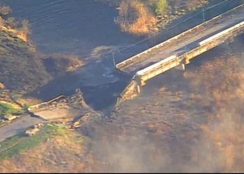 ВС России уничтожили автомобильный мост в Гуляйполе Запорожской области  ВС России уничтожили автомобильный мост в Гуляйполе Запорожской области