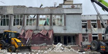 ВКС РФ уничтожили военную часть ВСУ в гостинице «Придеснянская» ВКС РФ уничтожили военную часть ВСУ в гостинице «Придеснянская»