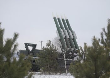 ВС РФ в небе над ДНР сбили два истребителя и вертолет ВСУ ВС РФ в небе над ДНР сбили два истребителя и вертолет ВСУ