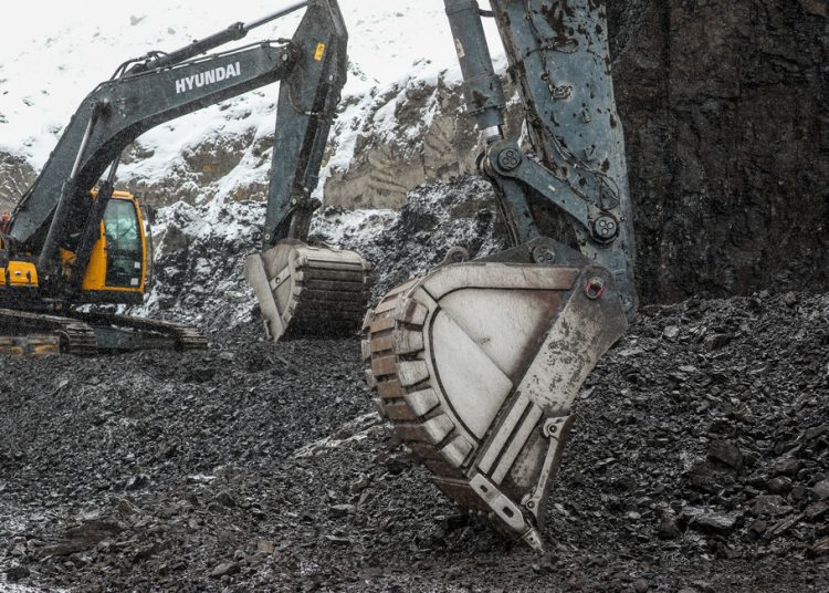 Оборудование из Китая помогло увеличить добычу щебня в ДНР Оборудование из Китая помогло увеличить добычу щебня в ДНР