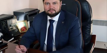 Мэр Енакиево Роман Храменков задержан за необычную взятку Мэр Енакиево Роман Храменков задержан за необычную взятку