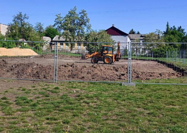 Макеевский лицей № 2 получит современный спортивный комплекс