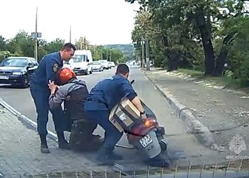 В Горловке сотрудники МЧС спасли от гибели пенсионера