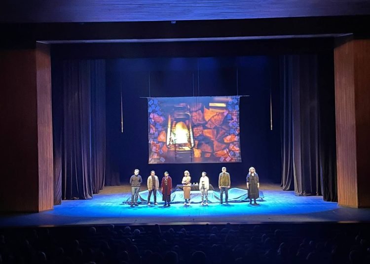 В Краснодаре начался новый гастрольный тур Донецкой музыкально-драматической труппы В Краснодаре начался новый гастрольный тур Донецкой музыкально-драматической труппы