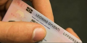 Власти Литвы планируют отменить ВНЖ украинцам, подлежащим мобилизации