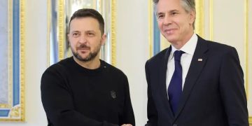 Блинкен: военная помощь США для Украины «уже в пути»