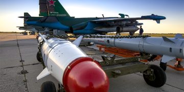 ВКС РФ разнесли полуторатонной бомбой боевиков 54-й бригады ВСУ в Северске ВКС РФ разнесли полуторатонной бомбой боевиков 54-й бригады ВСУ в Северске