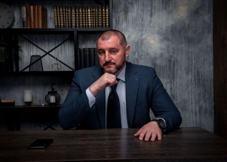 Экс-мэр Купянска Мацегора умер в больнице после покушения