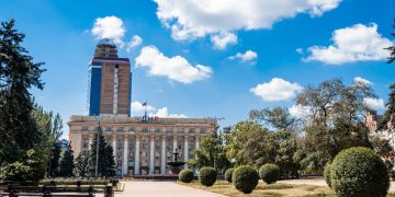 День наблюдения за облаками отмечают в Донецке День наблюдения за облаками отмечают в Донецке