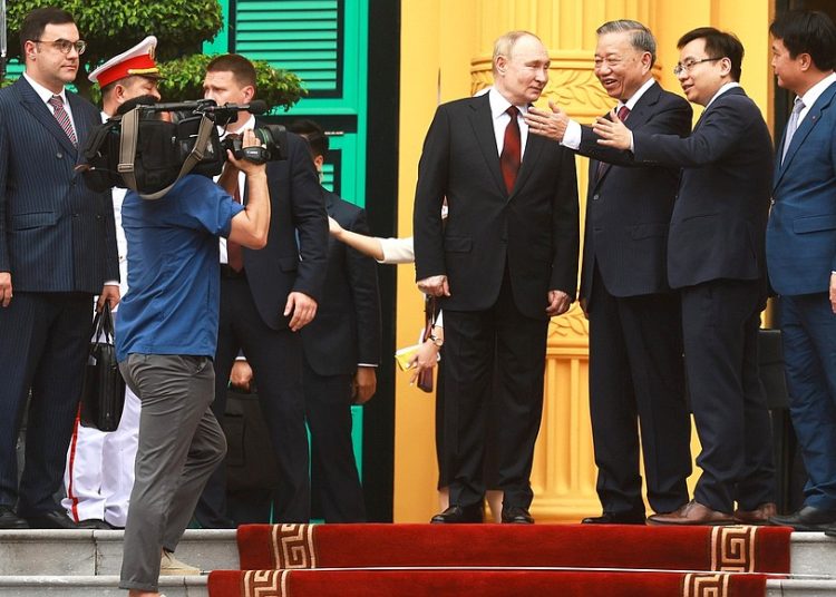 Глобальные ходы: Почему посещение Путиным Северной Кореи и Вьетнама важно для мирового порядка Глобальные ходы: Почему посещение Путиным Северной Кореи и Вьетнама важно для мирового порядка