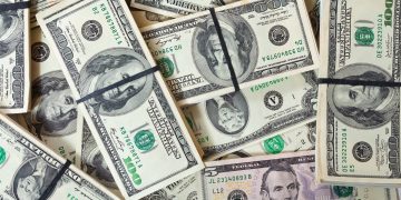 Новое соглашение с МВФ: что ждет Украину после получения транша в $2,2 млрд Новое соглашение с МВФ: что ждет Украину после получения транша в $2,2 млрд