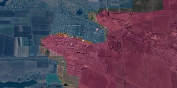 На Донецком участке в Красногоровку прибыло пополнение ВС РФ