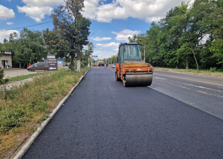 Московская область завершила ремонт дорог в Макеевке: обновлено 12 км ключевых участков Московская область завершила ремонт дорог в Макеевке: обновлено 12 км ключевых участков