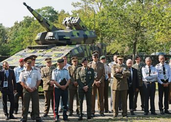 Bild: Генерал ВСУ посещал тайную конференцию в Дрездене