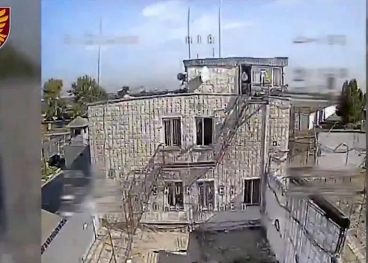 В Курской области идут ожесточенные бои за женскую колонию