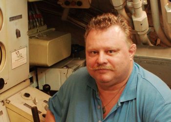 Военный эксперт Шурыгин: Настало время воевать по-настоящему, а не «сопли жевать»