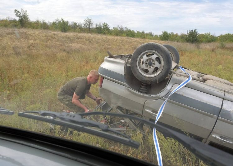 Росгвардейцы помогли старику, угодившему в ДТП Росгвардейцы помогли старику, угодившему в ДТП