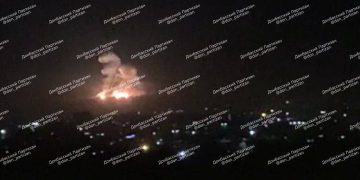 Появились кадры ракетного удара по Львову