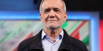 Президент Ирана выразил несогласие с действиями России на Украине Президент Ирана выразил несогласие с действиями России на Украине