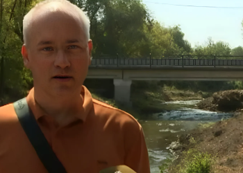 В Донецке расчистили участок реки Кальмиус