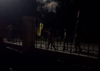 Прихожане в Черкассах вступили в схватку, защищая храм от захвата ПЦУ