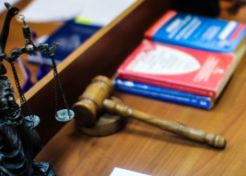 Скандал с хищениями: генерал Цоков и его команда под следствием